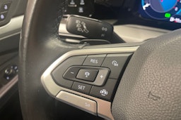 Harmaa Volkswagen Golf 2022 kuva 21.