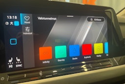 Harmaa Volkswagen Golf 2022 kuva 27.