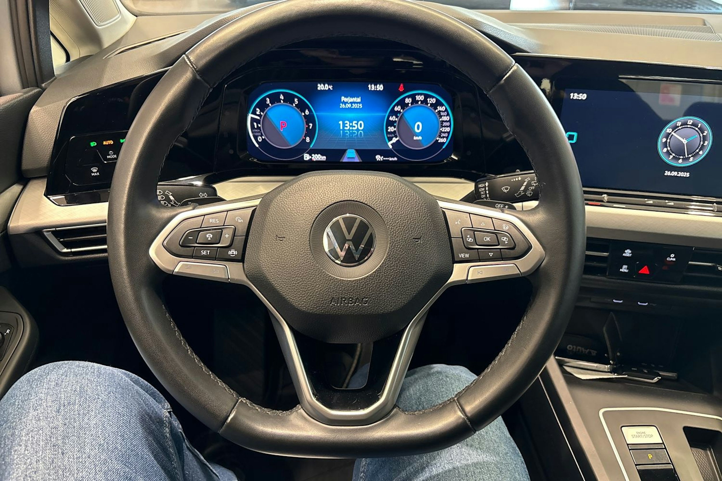 met. harmaa Volkswagen Golf 2022 kuva 16.
