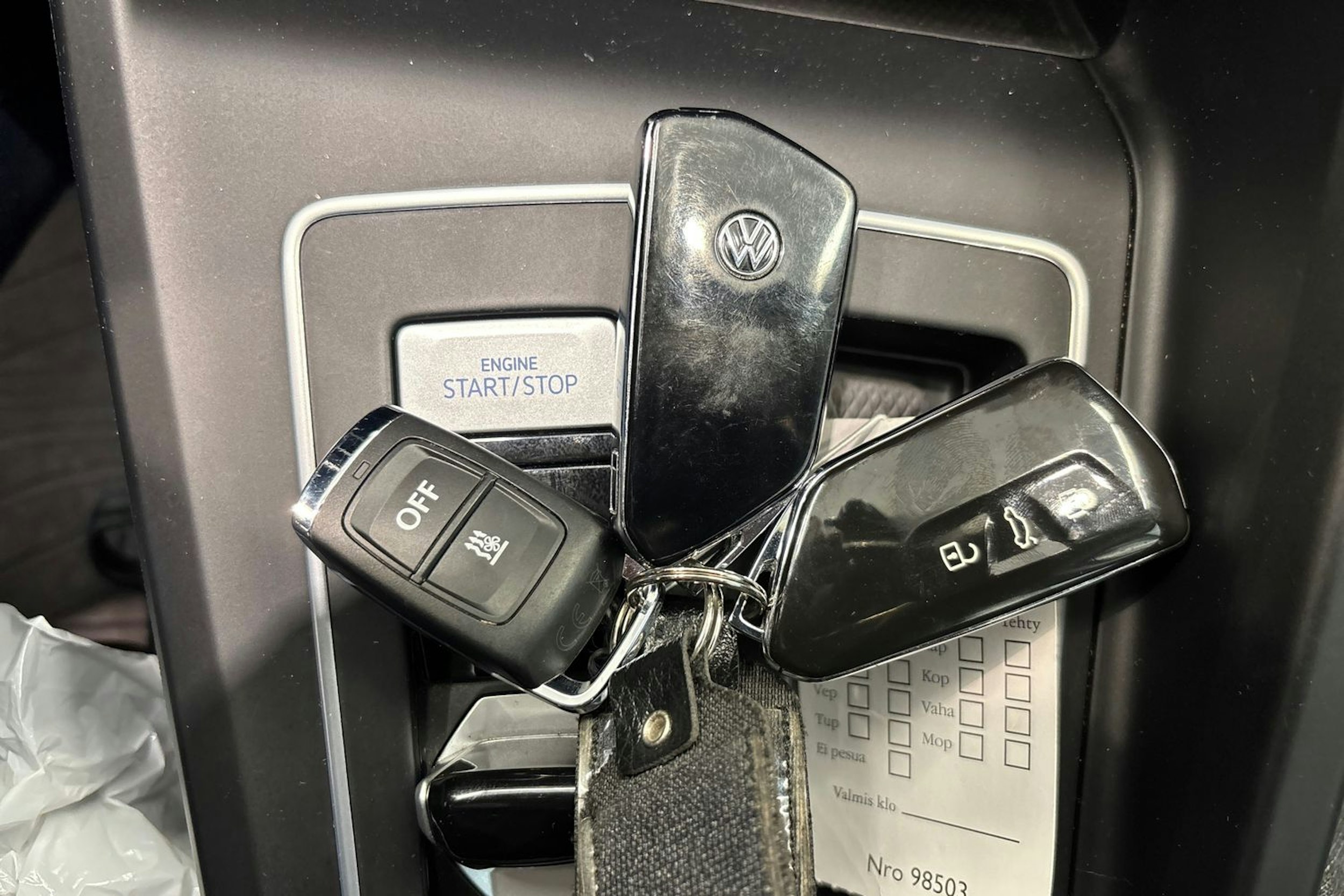 met. harmaa Volkswagen Golf 2022 kuva 23.
