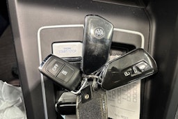 met. harmaa Volkswagen Golf 2022 kuva 23.