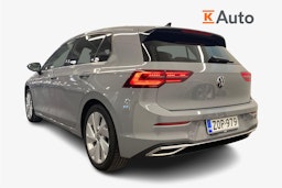 harmaa Volkswagen Golf 2022 kuva 2.