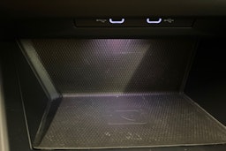 harmaa Volkswagen Golf 2022 kuva 30.