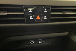 harmaa Volkswagen Golf 2022 kuva 28.