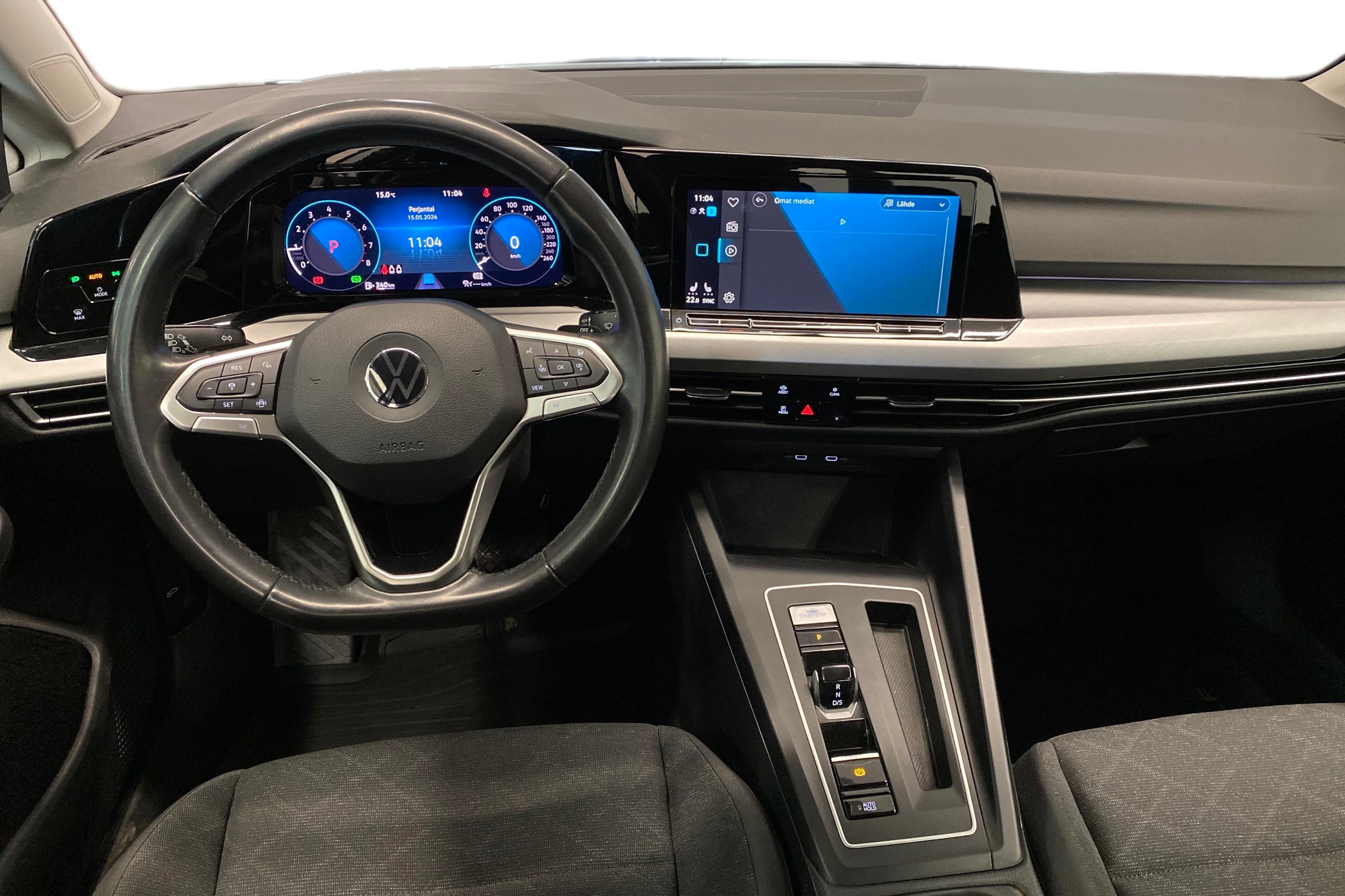 harmaa Volkswagen Golf 2022 kuva 9.