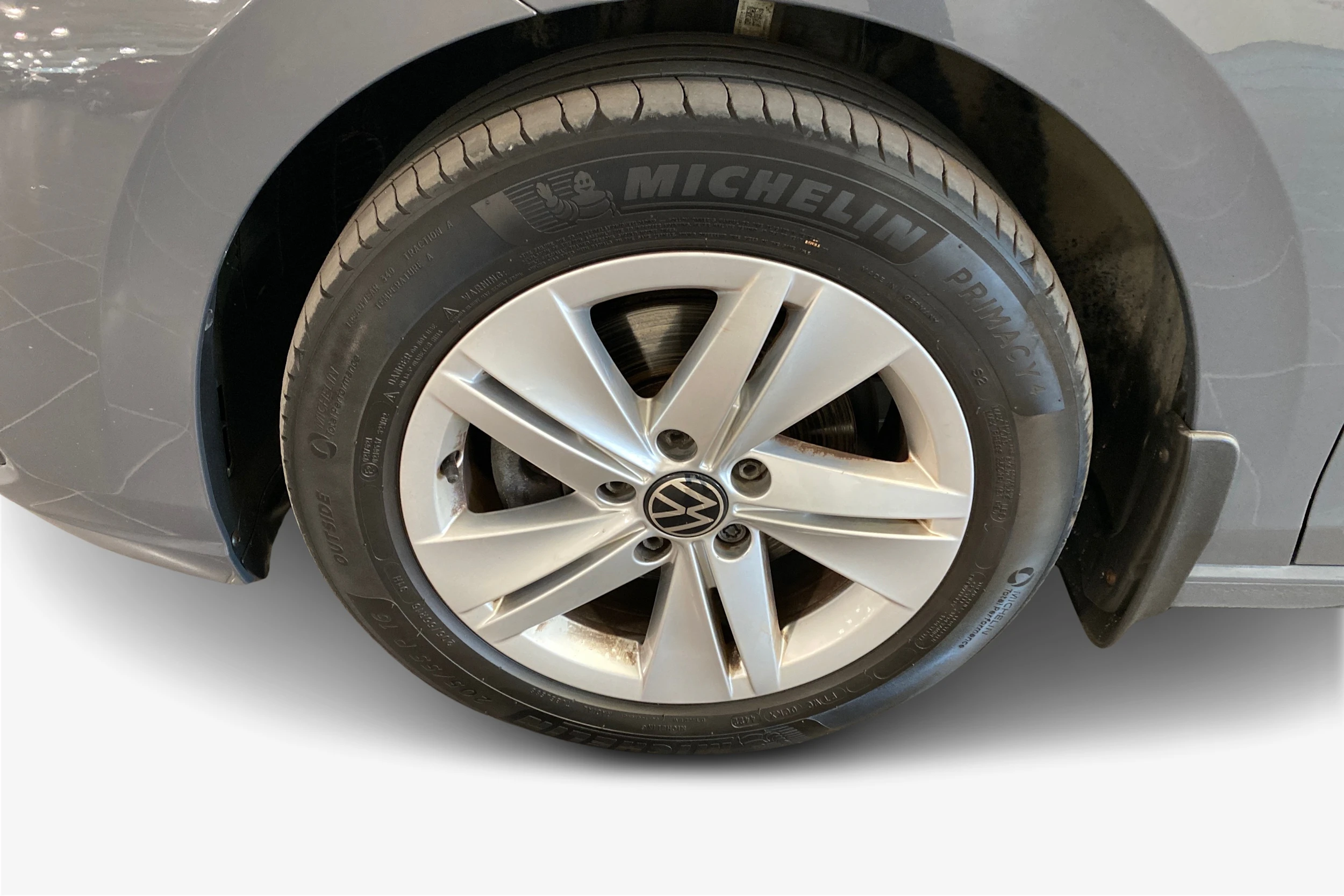 harmaa Volkswagen Golf 2022 kuva 12.