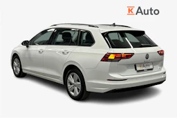 valkoinen Volkswagen Golf 2023 kuva 3.