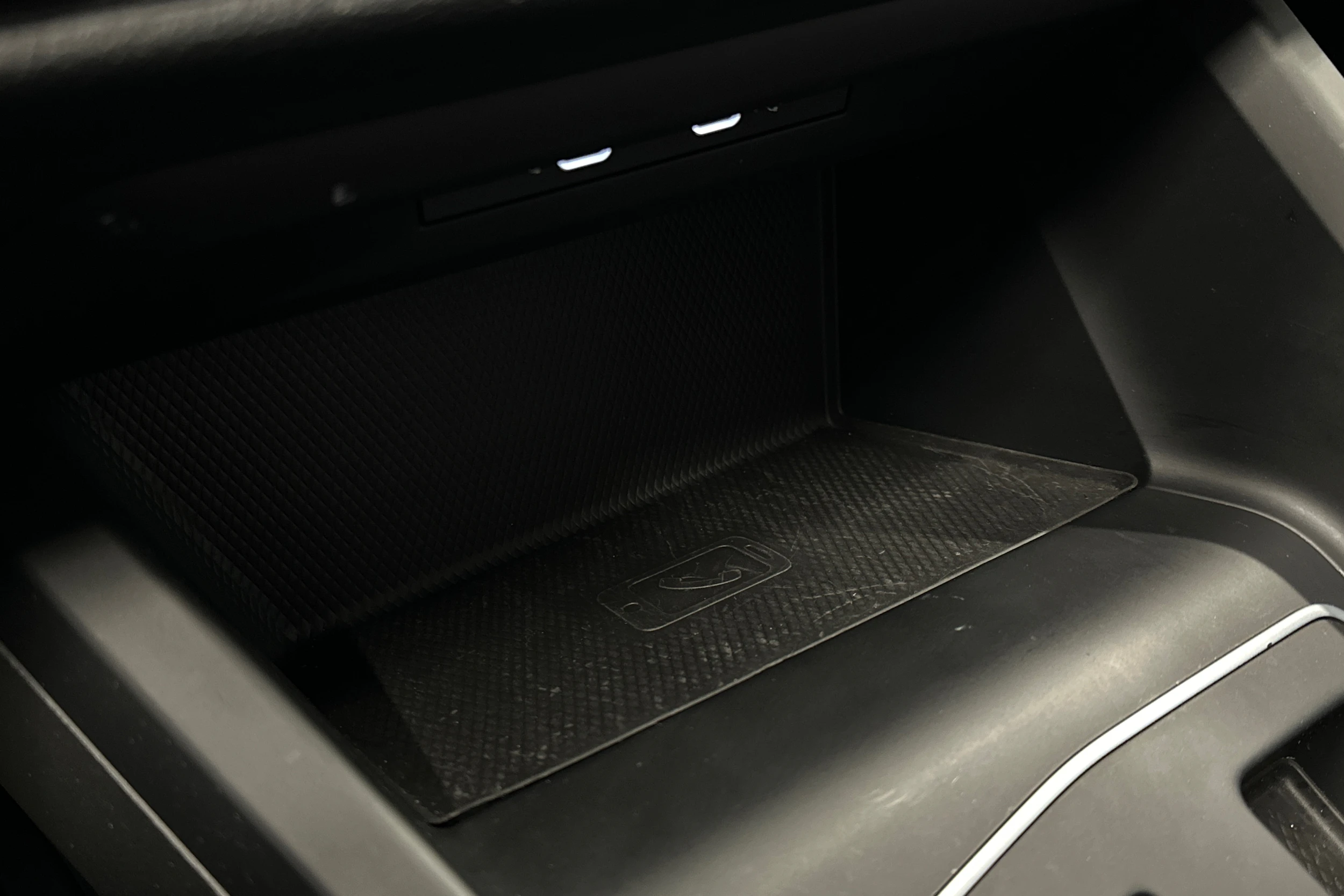 harmaa Volkswagen Golf 2023 kuva 30.