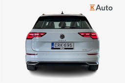 valkoinen Volkswagen Golf 2023 kuva 3.