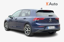 sininen Volkswagen Golf 2023 kuva 2.