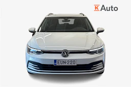valkoinen Volkswagen Golf 2023 kuva 5.