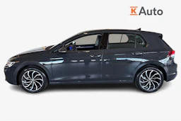 harmaa Volkswagen Golf 2023 kuva 7.