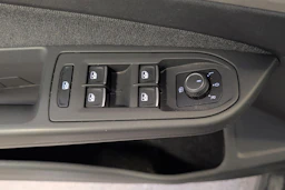 harmaa Volkswagen Golf 2023 kuva 23.
