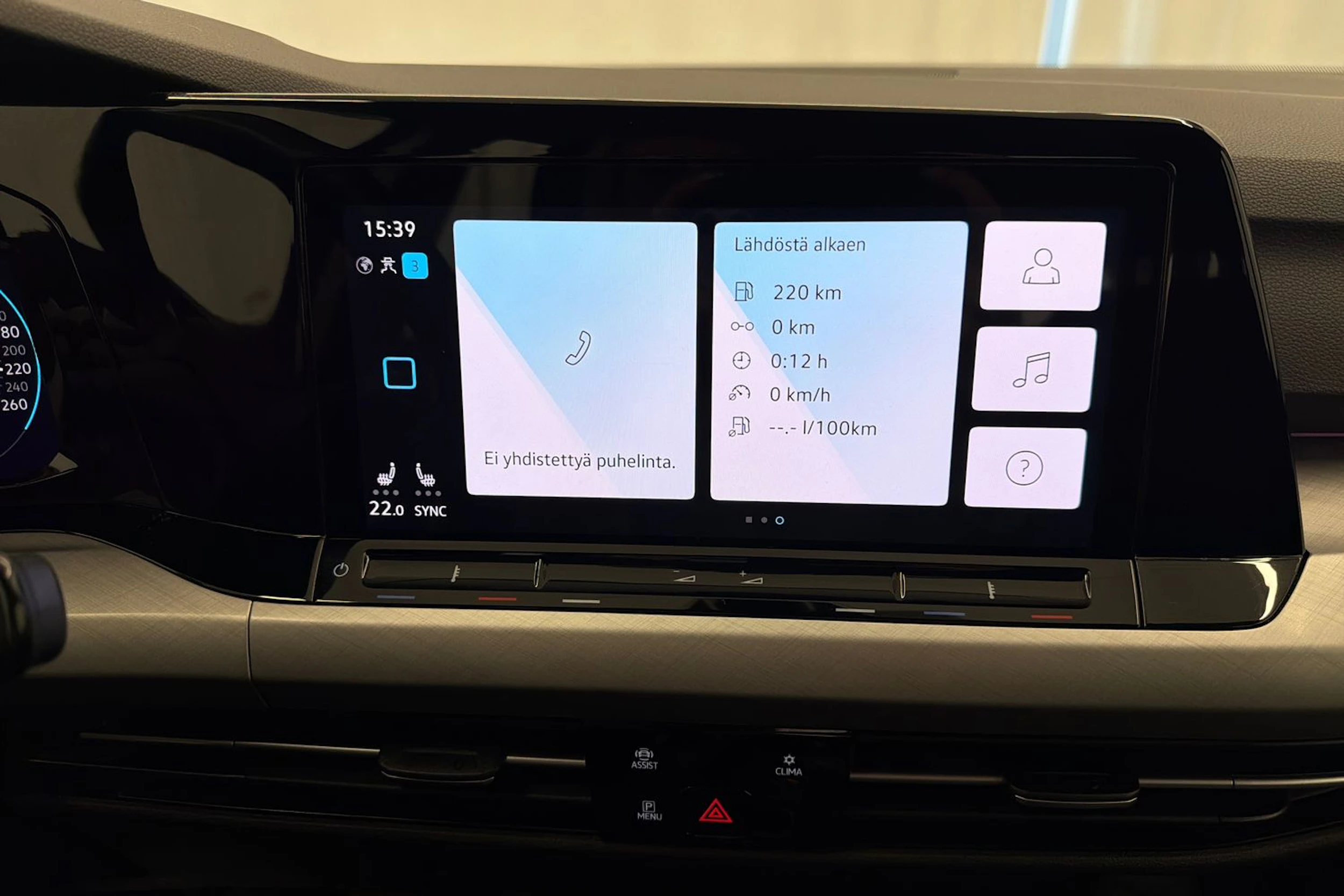 harmaa Volkswagen Golf 2023 kuva 27.