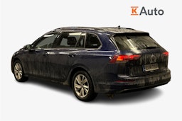 sininen Volkswagen Golf 2023 kuva 2.