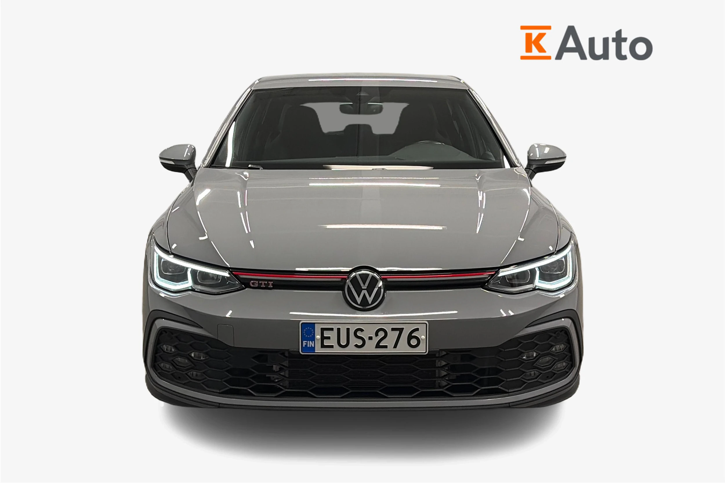 harmaa Volkswagen Golf 2023 kuva 4.