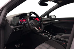 harmaa Volkswagen Golf 2023 kuva 6.
