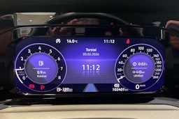 Valkoinen Volkswagen GOLF 2023 kuva 24.