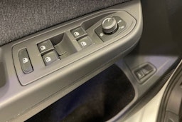 Valkoinen Volkswagen GOLF 2023 kuva 28.