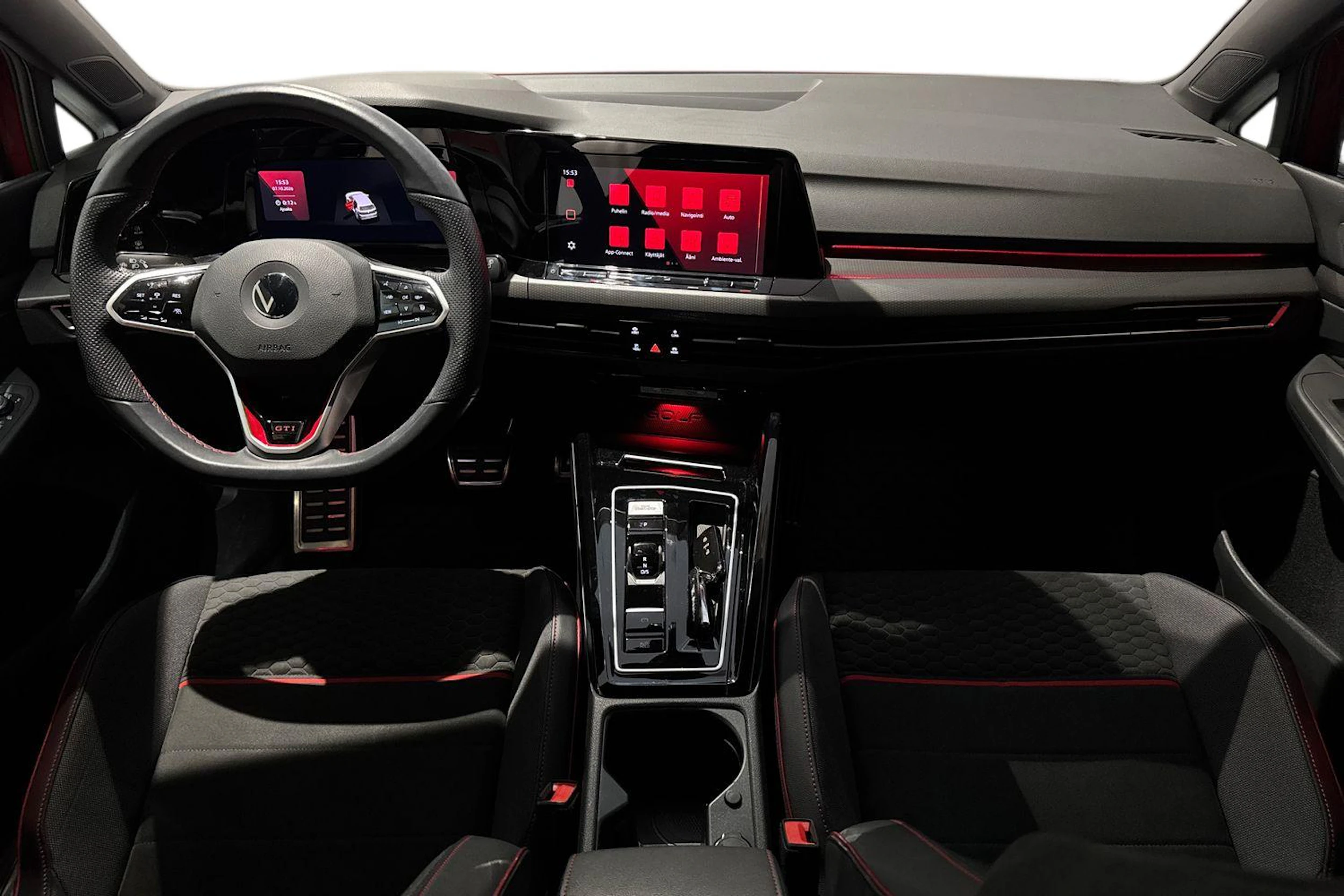 punainen Volkswagen Golf 2023 kuva 7.