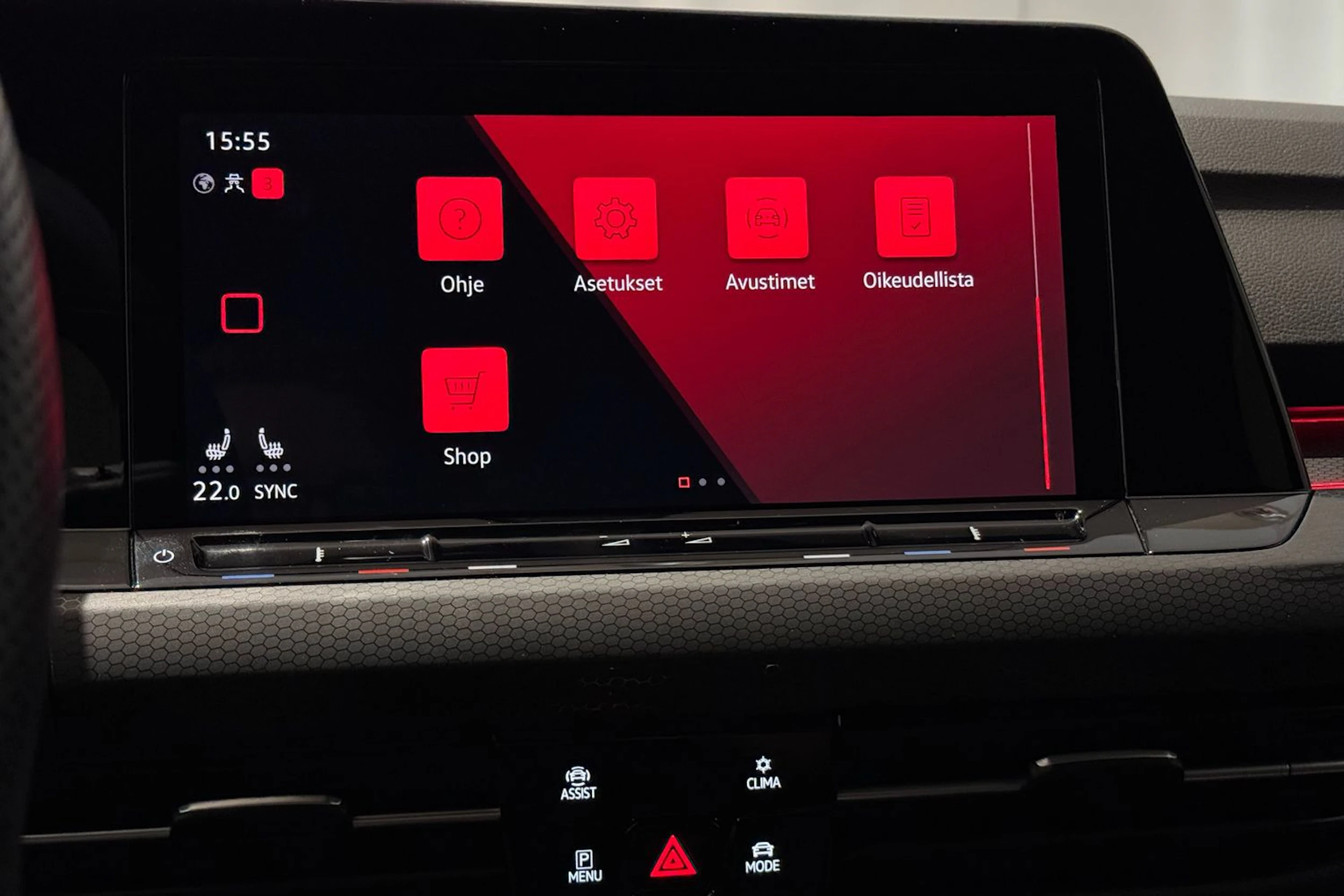 punainen Volkswagen Golf 2023 kuva 18.