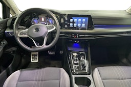 Musta Volkswagen GOLF 2023 kuva 9.