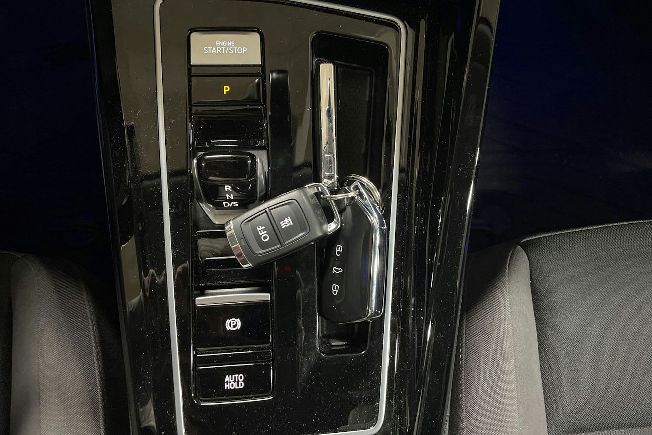 Musta Volkswagen GOLF 2023 kuva 26.