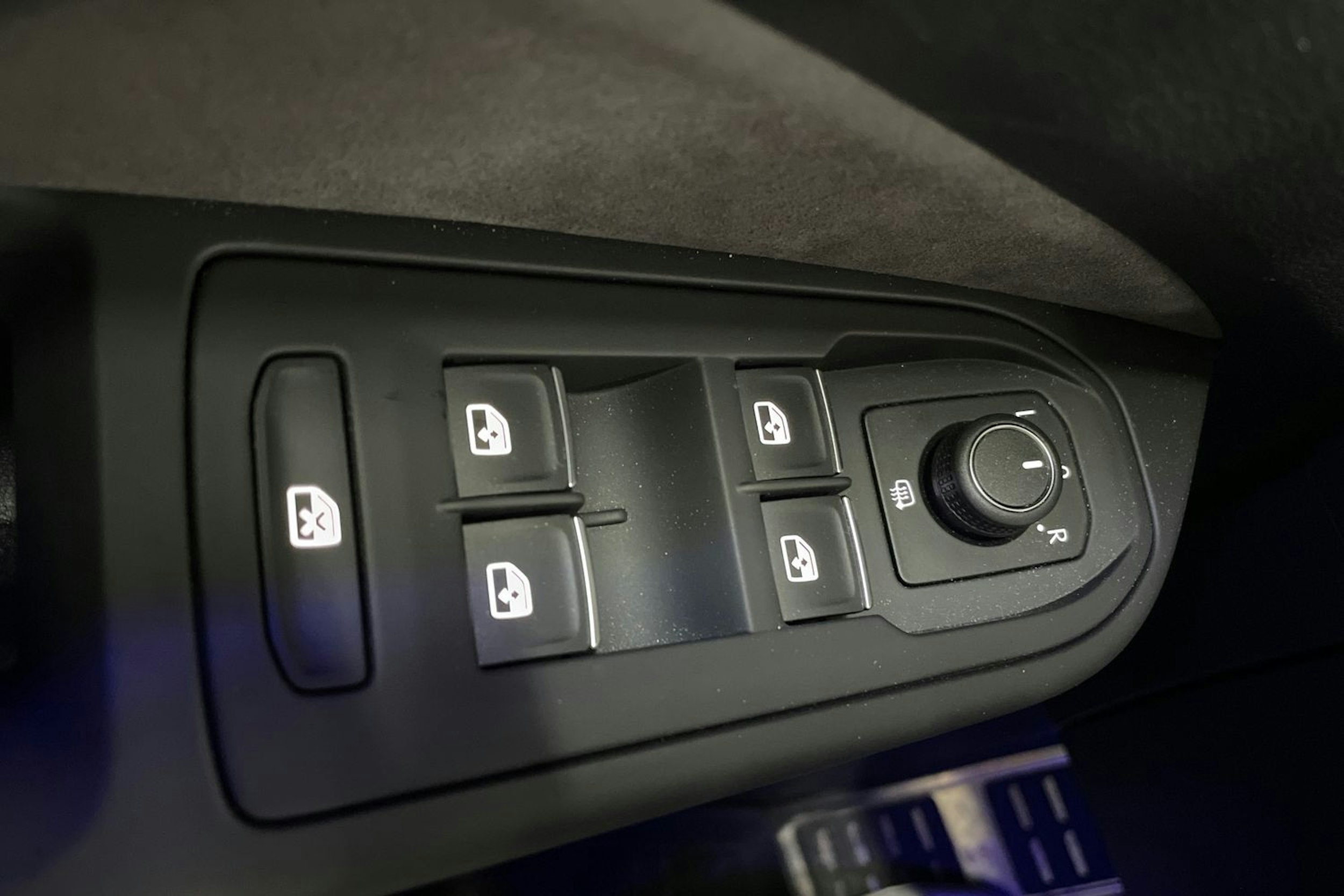 Musta Volkswagen GOLF 2023 kuva 28.