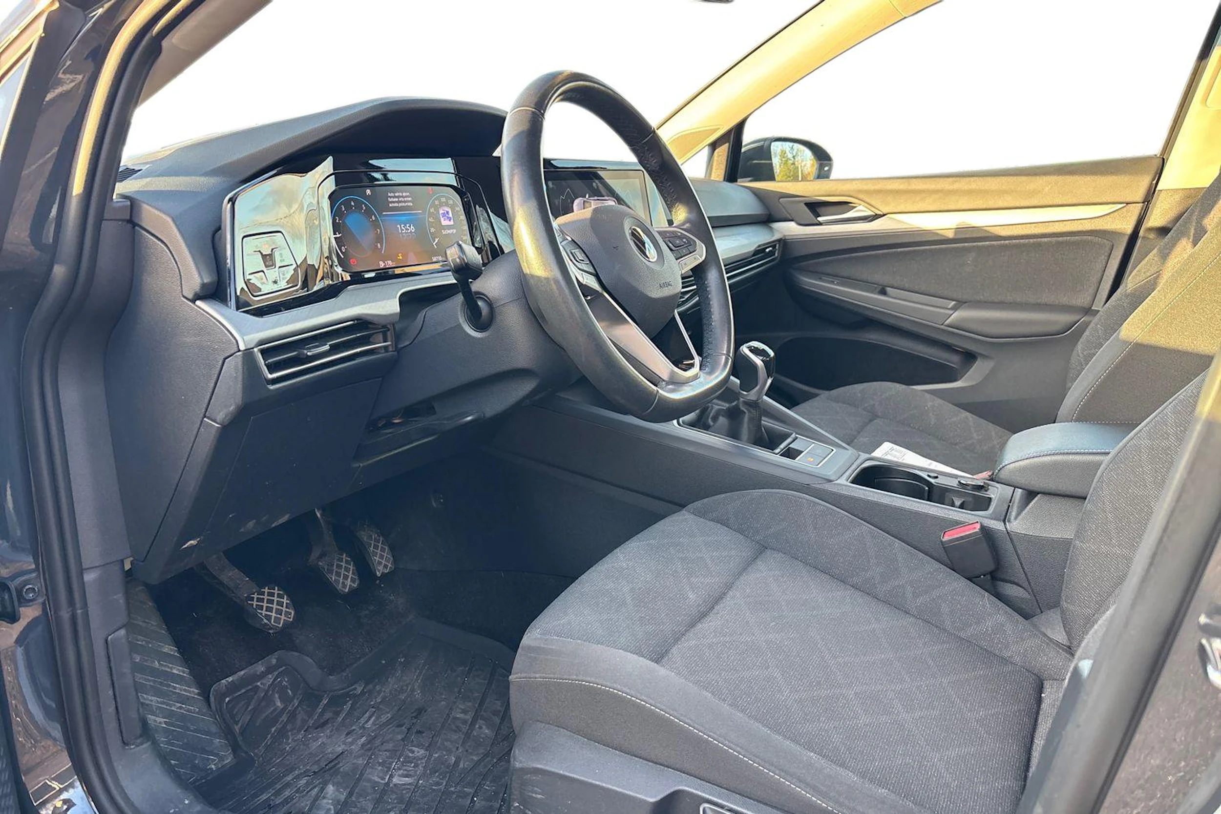 harmaa Volkswagen Golf 2023 kuva 3.