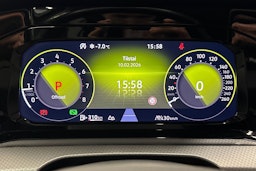 sininen Volkswagen Golf 2023 kuva 23.