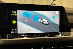 sininen Volkswagen Golf 2023 kuva 24.