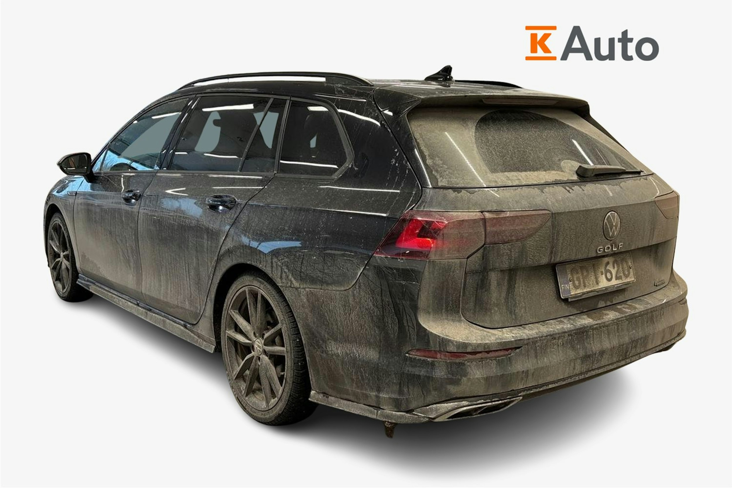 musta Volkswagen Golf 2023 kuva 2.