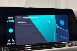 valkoinen Volkswagen Golf 2023 kuva 29.