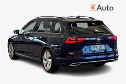 Sininen Volkswagen GOLF 2023 kuva 2.