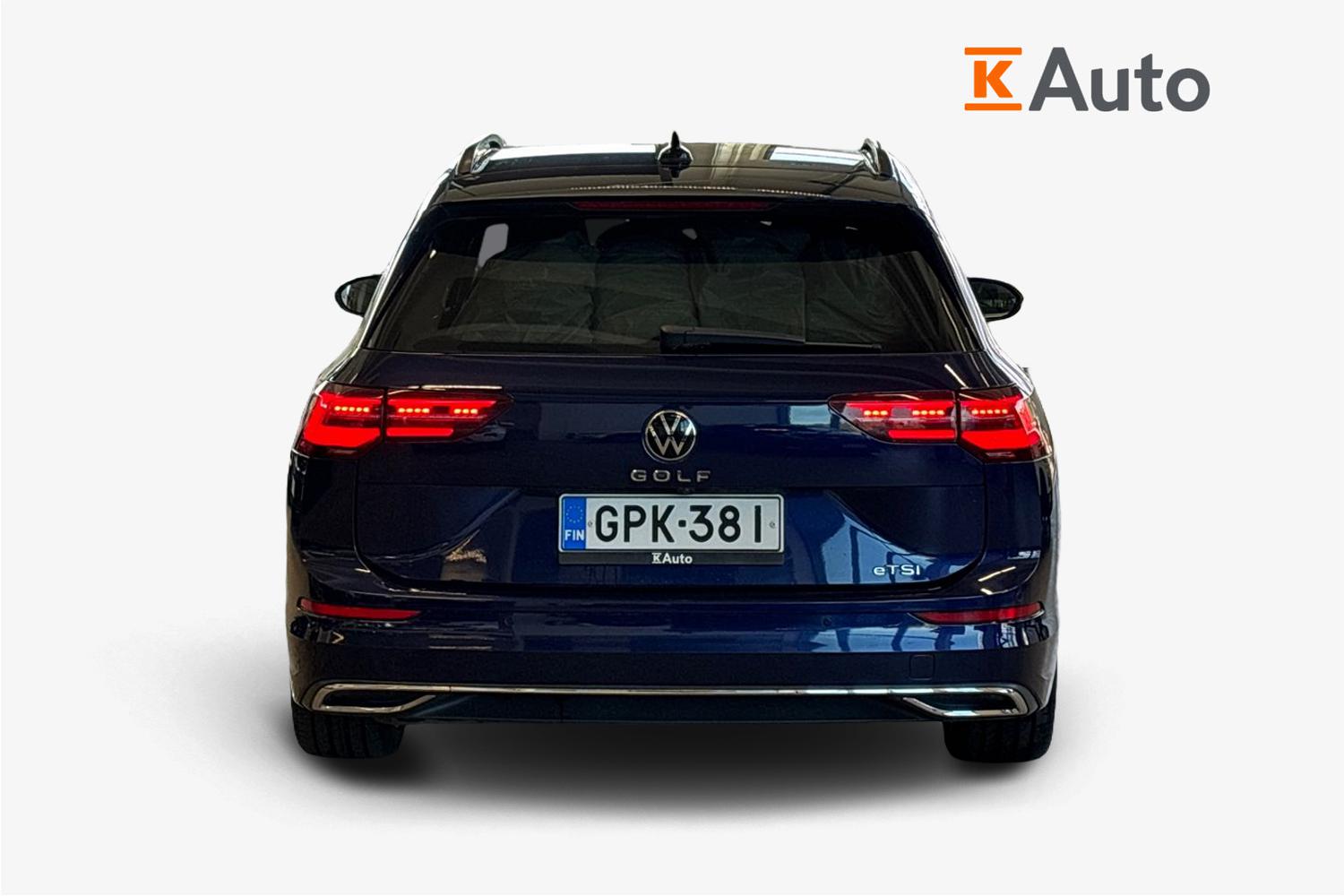 Volkswagen Golf 2023, photo 3/8