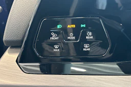 Sininen Volkswagen GOLF 2023 kuva 23.