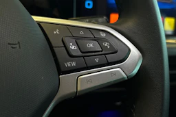 Sininen Volkswagen GOLF 2023 kuva 25.