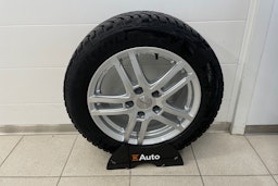 harmaa Volkswagen Golf 2023 kuva 21.