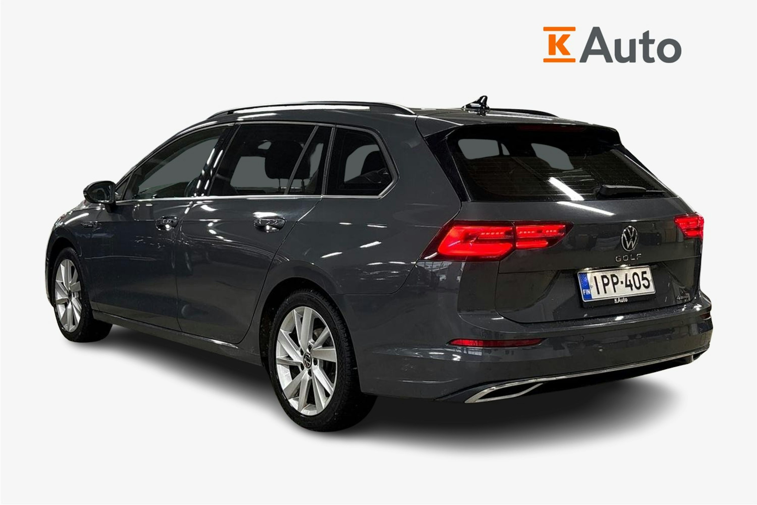 harmaa Volkswagen Golf 2023 kuva 2.