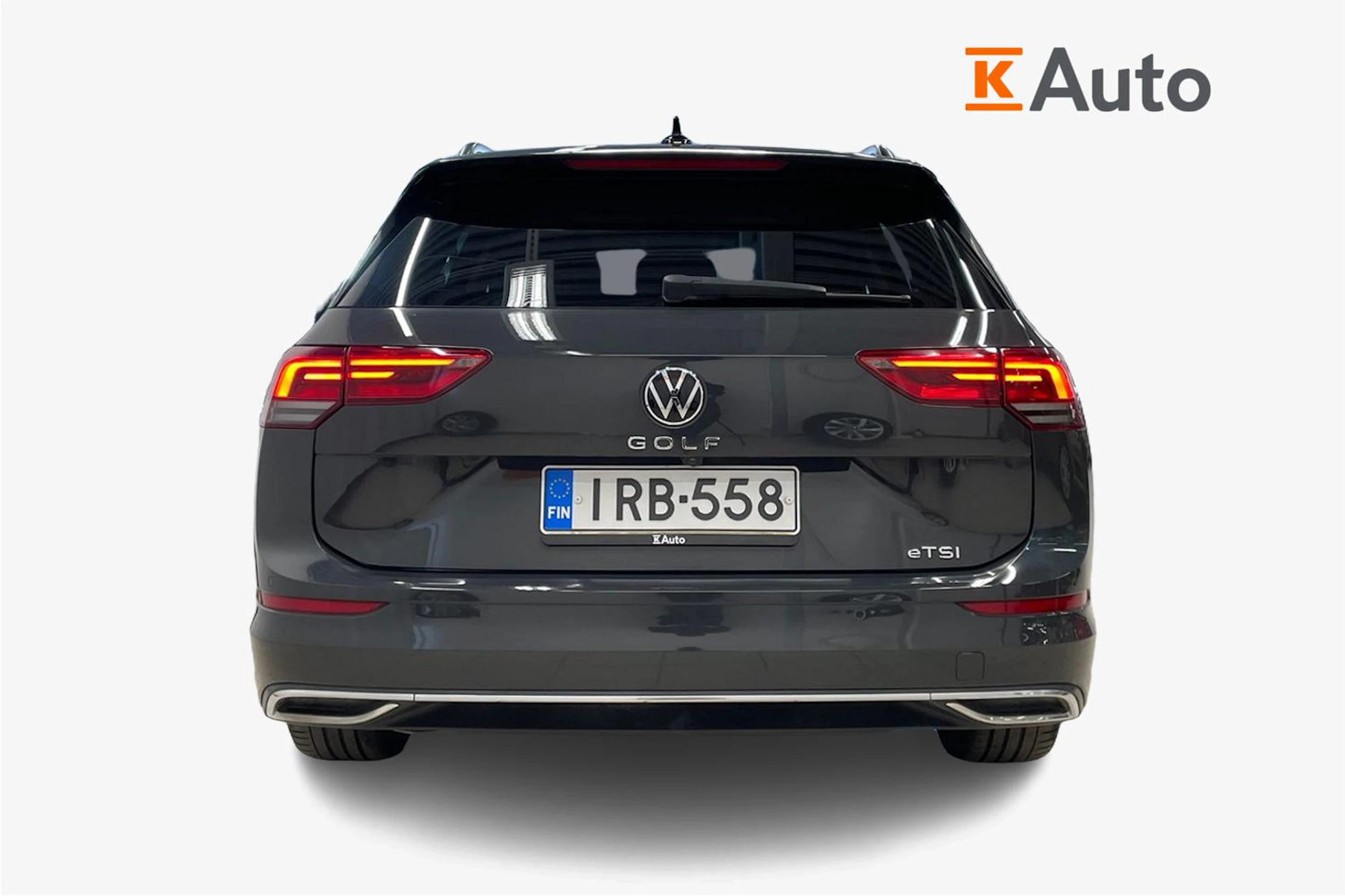 harmaa Volkswagen Golf 2023 kuva 4.