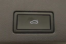 harmaa Volkswagen Golf 2023 kuva 25.