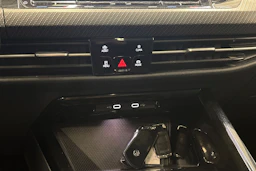 harmaa Volkswagen Golf 2023 kuva 27.