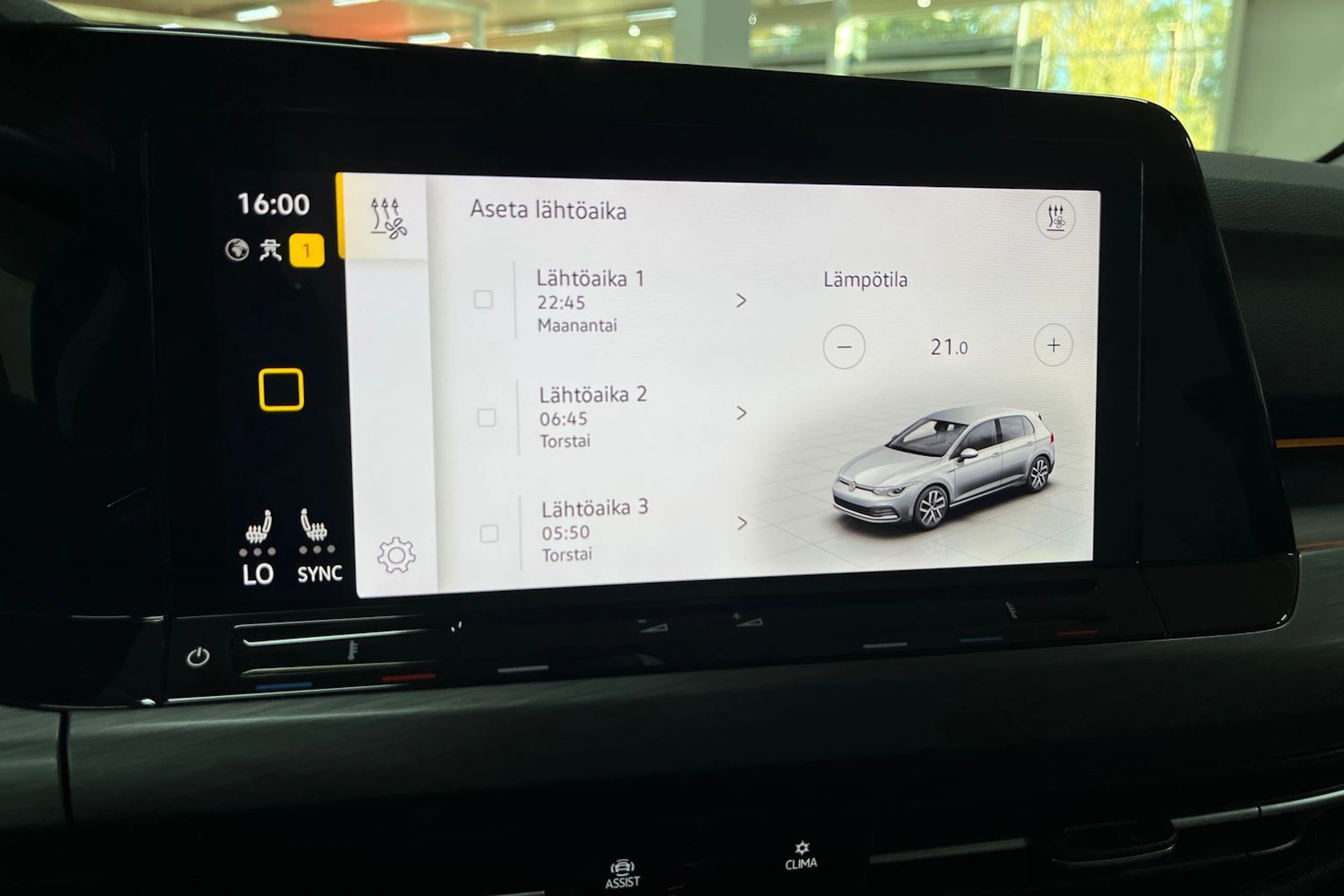 Sininen Volkswagen GOLF 2023 kuva 21.