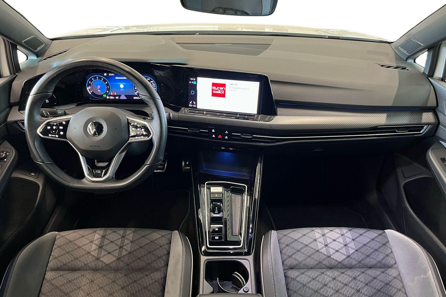 Volkswagen Golf 2023, kuva 7/30