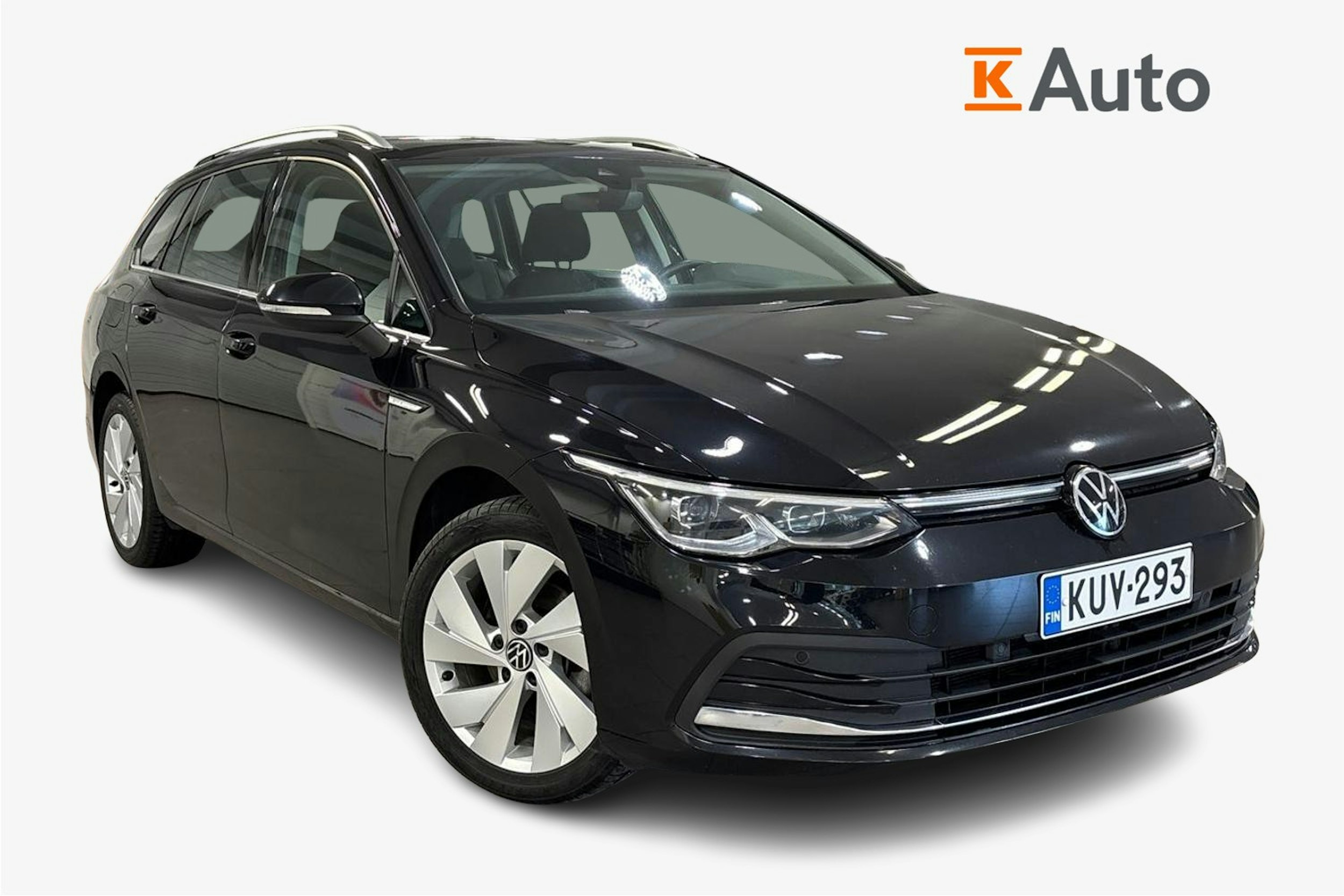 musta Volkswagen Golf 2023 kuva 4.