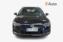 musta Volkswagen Golf 2023 kuva 8.