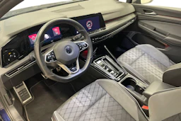 Sininen Volkswagen GOLF 2023 kuva 6.