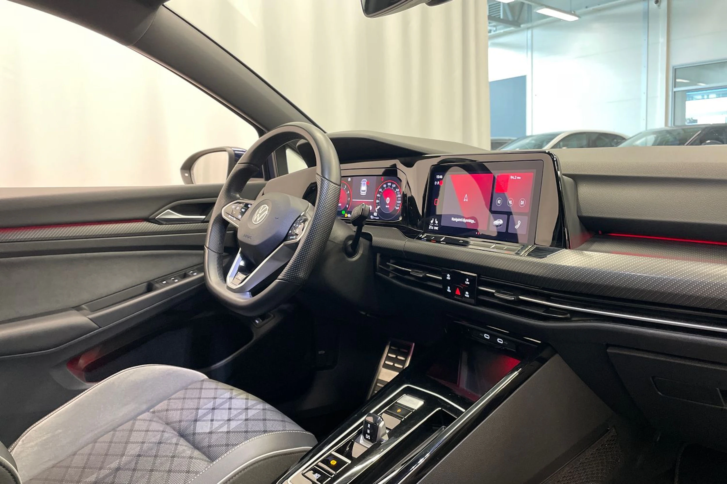Sininen Volkswagen GOLF 2023 kuva 30.