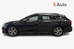 musta Volkswagen Golf 2023 kuva 6.