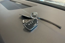 sininen Volkswagen Golf 2023 kuva 29.